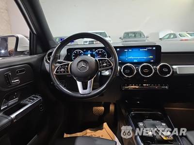 2023 Mercedes-Benz GLB 250 - zdjęcie 8 z 18 - miniatura