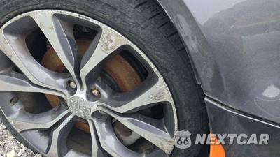 2015 Chrysler 200C - zdjęcie 29 z 43 - miniatura