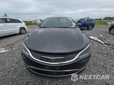 2015 Chrysler 200C - zdjęcie 2 z 43 - miniatura