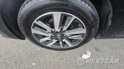 2024 Nissan Versa SV - zdjęcie 33 z 37 - miniatura