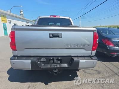 2018 Toyota Tundra SR5 Crew Cab Short Bed - zdjęcie 5 z 16 - miniatura
