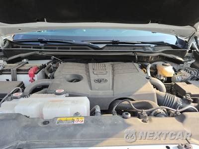 2025 Toyota Tundra SR5 Crew Cab Short Bed - zdjęcie 16 z 31 - miniatura