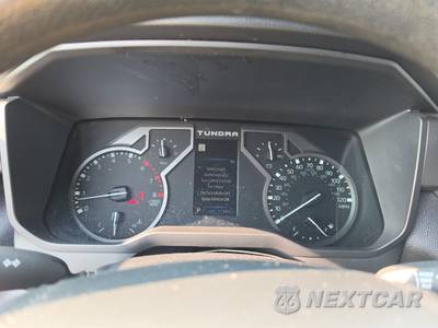 2025 Toyota Tundra SR5 Crew Cab Short Bed - zdjęcie 12 z 31 - miniatura