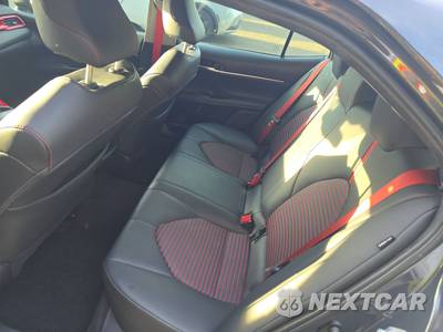 2023 Toyota Camry TRD - zdjęcie 13 z 26 - miniatura