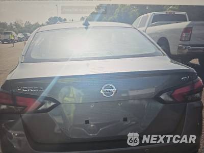 2020 Nissan Versa SV - zdjęcie 5 z 17 - miniatura