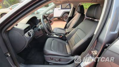 2022 Volkswagen Passat 2.0T SE - zdjęcie 6 z 17 - miniatura