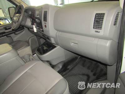 2017 Nissan NV2500 HD Cargo SV High Roof 146.1" WB - zdjęcie 15 z 23 - miniatura