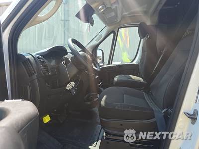 2025 Ram ProMaster 2500 Cargo Van Tradesman w/Passenger Seat Low Roof 136.0" WB - zdjęcie 7 z 28 - miniatura