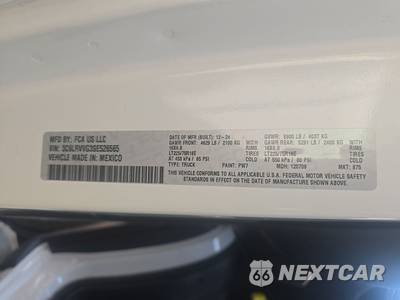 2025 Ram ProMaster 2500 Cargo Van Tradesman w/Passenger Seat Low Roof 136.0" WB - zdjęcie 13 z 34 - miniatura