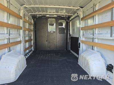 2025 Ram ProMaster 2500 Cargo Van Tradesman w/Passenger Seat Low Roof 136.0" WB - zdjęcie 17 z 24 - miniatura