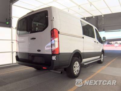 2025 Ford Transit 250 Cargo Van Low Roof 130.0" WB - zdjęcie 4 z 26 - miniatura