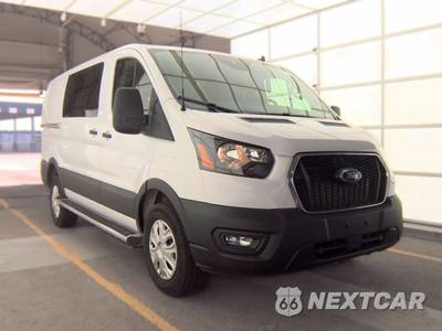 2025 Ford Transit 250 Cargo Van Low Roof 130.0" WB - zdjęcie 3 z 31 - miniatura