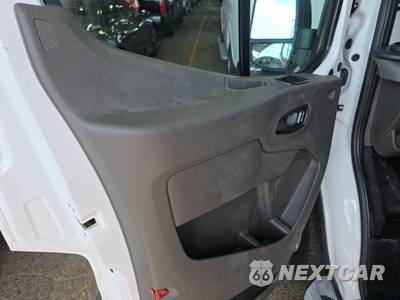 2025 Ford Transit 250 Cargo Van Low Roof 130.0" WB - zdjęcie 9 z 23 - miniatura