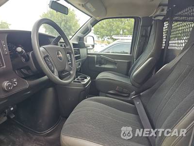 2025 GMC Savana 2500 Cargo Van 1WT 135.0" WB - zdjęcie 7 z 18 - miniatura