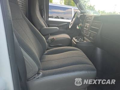 2025 Chevrolet Express 2500 Cargo Van 1WT 135.0" WB - zdjęcie 8 z 19 - miniatura