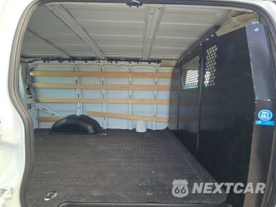 2025 Chevrolet Express 2500 Cargo Van 1WT 135.0" WB - zdjęcie 13 z 23 - miniatura