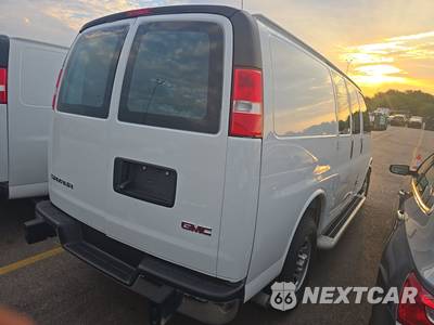 2025 GMC Savana 2500 Cargo Van 1WT 135.0" WB - zdjęcie 4 z 26 - miniatura