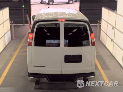 2025 Chevrolet Express 2500 Cargo Van 1WT 135.0" WB - zdjęcie 5 z 20 - miniatura