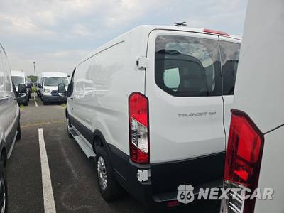 2025 Ford Transit 250 Cargo Van Low Roof 130.0" WB - zdjęcie 6 z 21 - miniatura