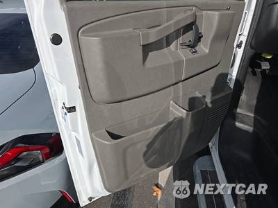 2025 Chevrolet Express 2500 Cargo Van 1WT 135.0" WB - zdjęcie 9 z 33 - miniatura