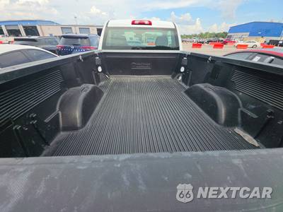 2025 Chevrolet Silverado 1500 WT Regular Cab Long Bed 1WT - zdjęcie 15 z 18 - miniatura