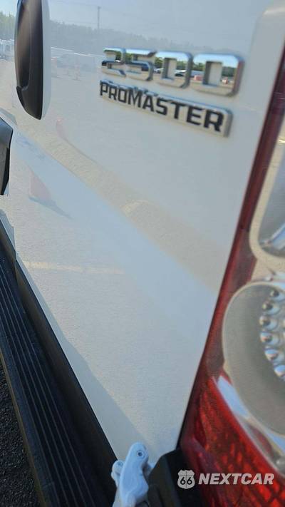 2025 Ram ProMaster 2500 Cargo Van Tradesman w/Passenger Seat Low Roof 136.0" WB - zdjęcie 26 z 35 - miniatura