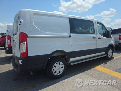2025 Ford Transit 250 Cargo Van Low Roof 130.0" WB - zdjęcie 4 z 30 - miniatura