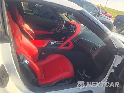 2019 Chevrolet Corvette Grand Sport Coupe 2LT - zdjęcie 14 z 27 - miniatura