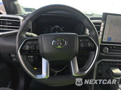2024 Toyota Sequoia Platinum - zdjęcie 16 z 27 - miniatura