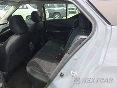 2024 Nissan Kicks SV - zdjęcie 13 z 21 - miniatura