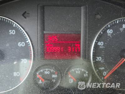 2009 Volkswagen Jetta Sedan SE - zdjęcie 12 z 30 - miniatura