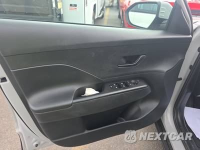 2024 Hyundai Kona SEL - zdjęcie 9 z 21 - miniatura