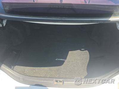 2011 Toyota Camry XLE - zdjęcie 16 z 23 - miniatura