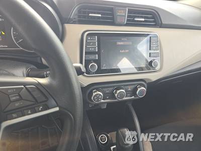 2022 Nissan Versa SV - zdjęcie 11 z 24 - miniatura
