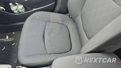 2026 Toyota Corolla Cross LE - zdjęcie 22 z 30 - miniatura