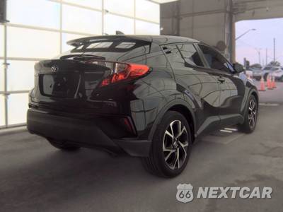 2022 Toyota C-HR XLE - zdjęcie 4 z 23 - miniatura