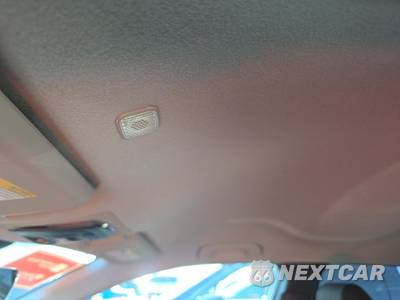2026 Toyota Corolla Cross LE - zdjęcie 17 z 30 - miniatura