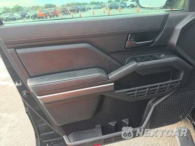 2025 Toyota Tacoma SR5 Crew Cab Medium Bed - zdjęcie 9 z 24 - miniatura