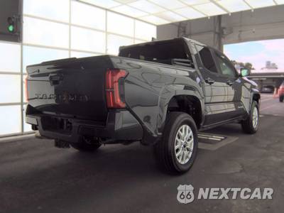 2025 Toyota Tacoma SR5 Crew Cab Medium Bed - zdjęcie 4 z 20 - miniatura