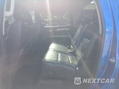 2018 Toyota Tundra Platinum Crew Cab Short Bed - zdjęcie 13 z 50 - miniatura