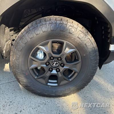 2026 Lexus GX 550 Overtrail+ - zdjęcie 18 z 33 - miniatura