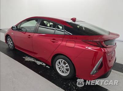 2021 Toyota Prius Prime LE - zdjęcie 5 z 11 - miniatura