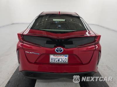 2021 Toyota Prius Prime LE - zdjęcie 6 z 11 - miniatura