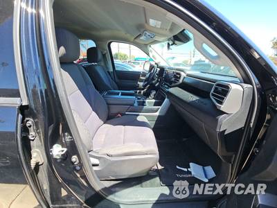 2023 Toyota Tundra SR5 Extended Cab Medium Bed - zdjęcie 8 z 23 - miniatura