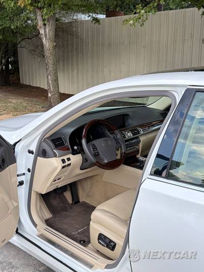 2014 Lexus LS 460 - zdjęcie 2 z 34 - miniatura