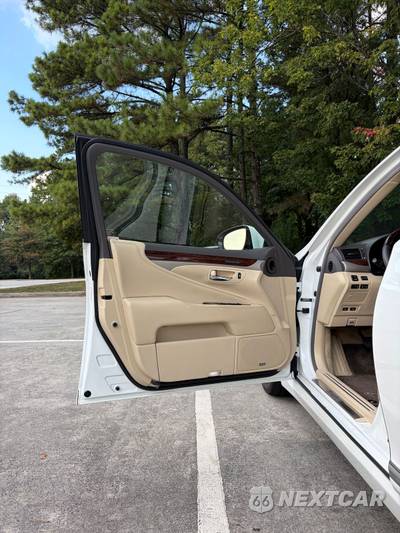 2014 Lexus LS 460 - zdjęcie 6 z 34 - miniatura