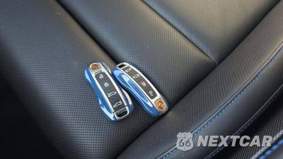 2024 Porsche Taycan Turbo S Cross Turismo - zdjęcie 27 z 31 - miniatura