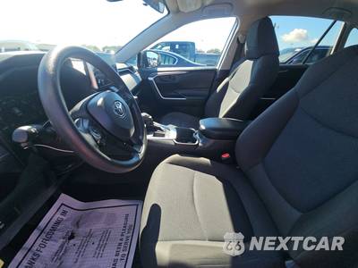 2024 Toyota RAV4 LE - zdjęcie 7 z 21 - miniatura
