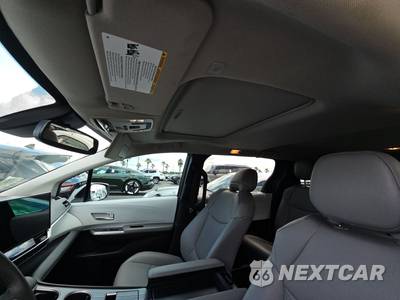 2026 Toyota Sienna XLE 8-Passenger 120.5" WB - zdjęcie 19 z 26 - miniatura