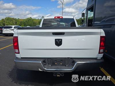 2021 Ram 1500 Classic SLT Extended Cab Medium Bed - zdjęcie 5 z 39 - miniatura